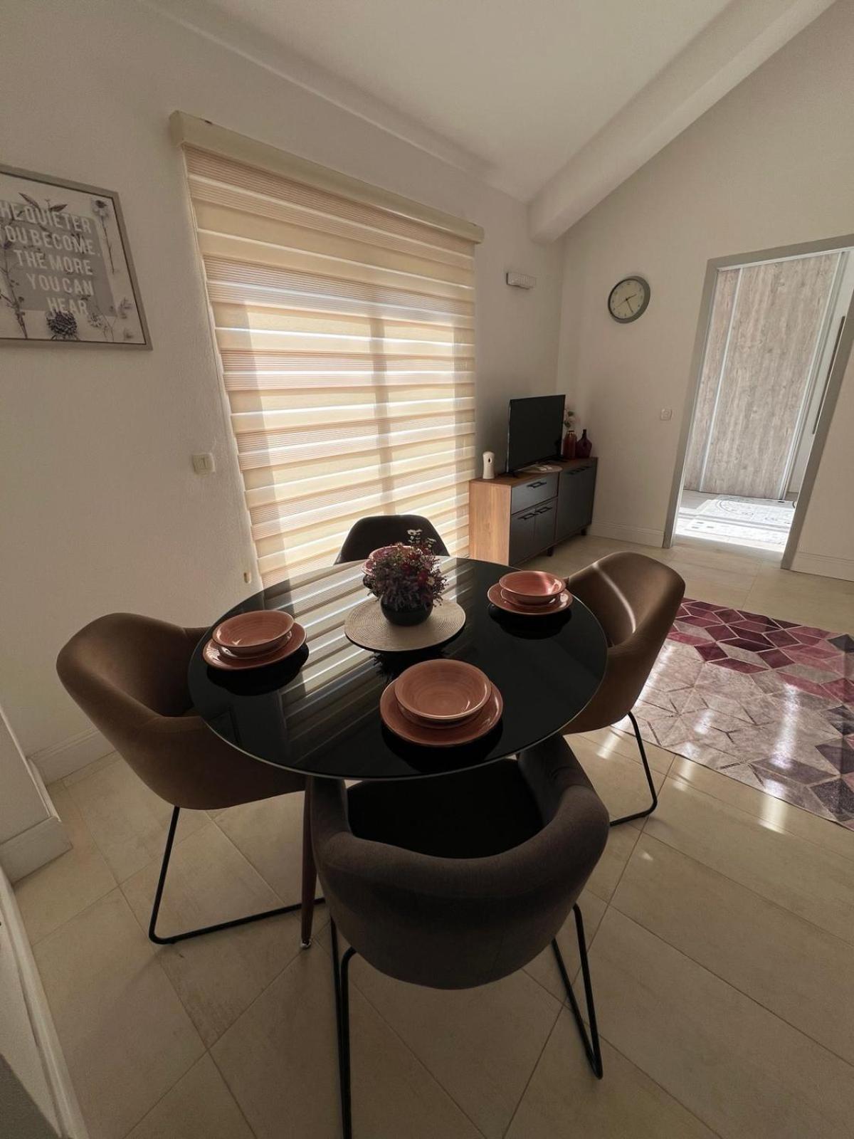 Ferienwohnung Casa Del Sole Lux Kotor Exterior foto