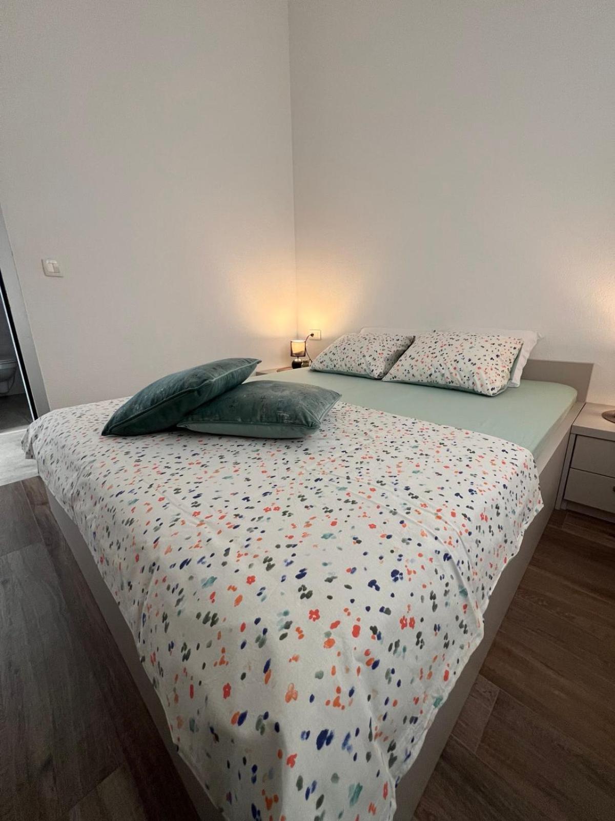 Ferienwohnung Casa Del Sole Lux Kotor Exterior foto
