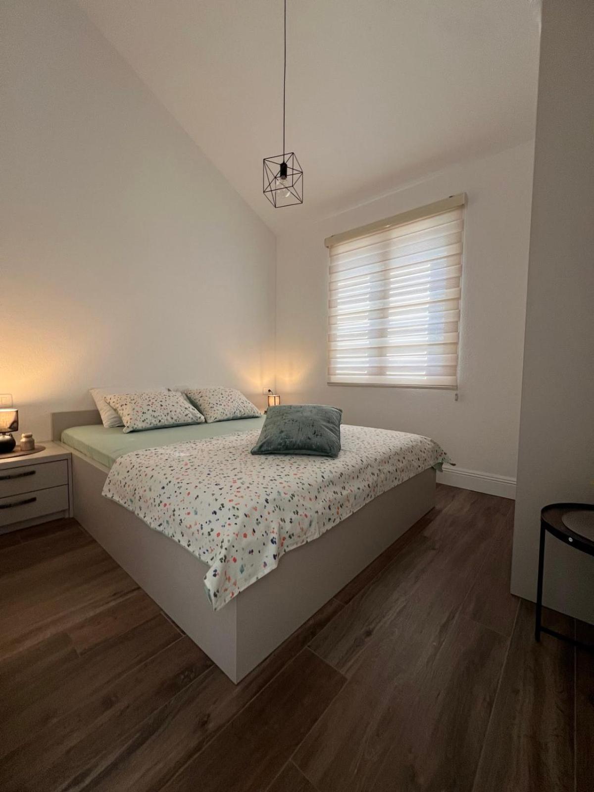 Ferienwohnung Casa Del Sole Lux Kotor Exterior foto